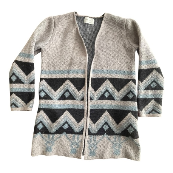 Active USA Women's Long Sleeve Gray Southwest Aztec Print Cardigan Sweater sz L - Picture 9 of 9